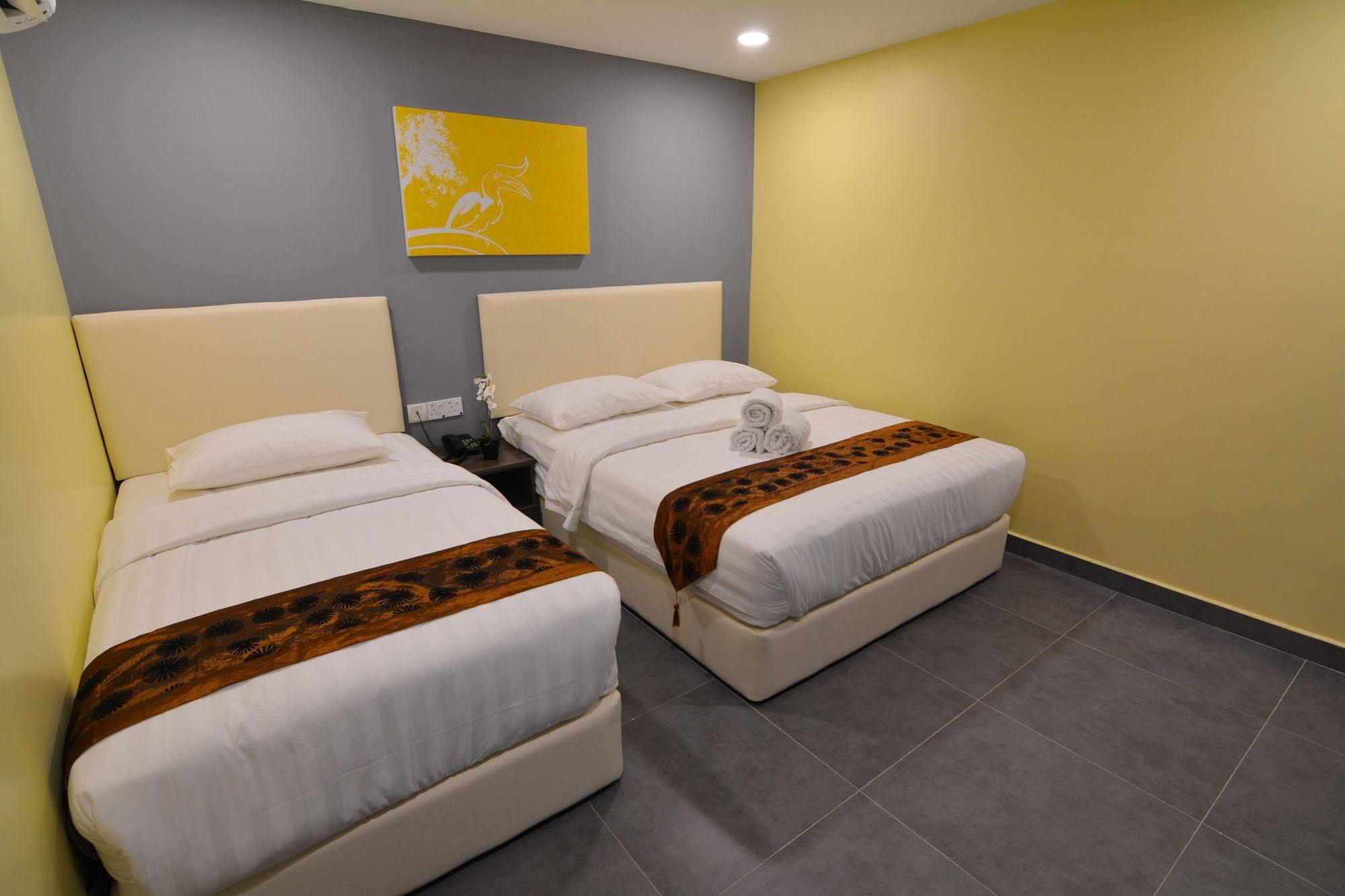 Sri Village Hotel Ампанг Екстер'єр фото