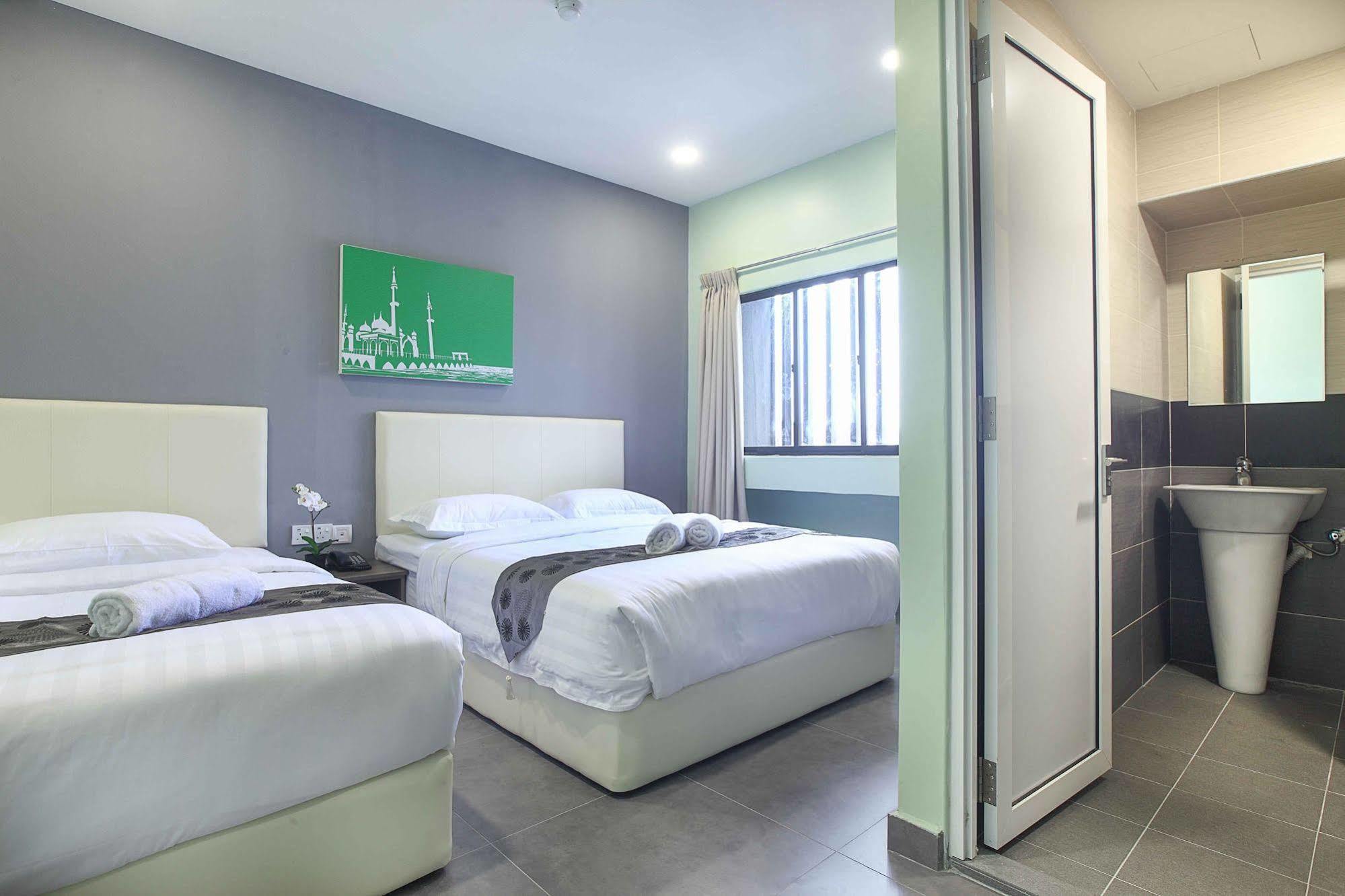 Sri Village Hotel Ампанг Екстер'єр фото