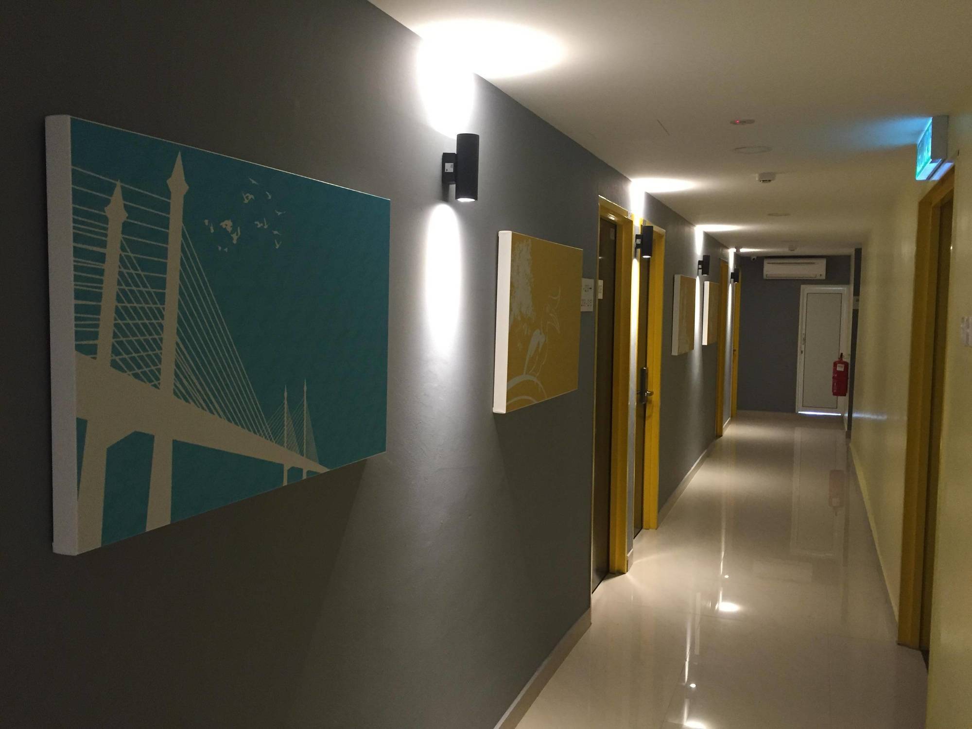 Sri Village Hotel Ампанг Екстер'єр фото