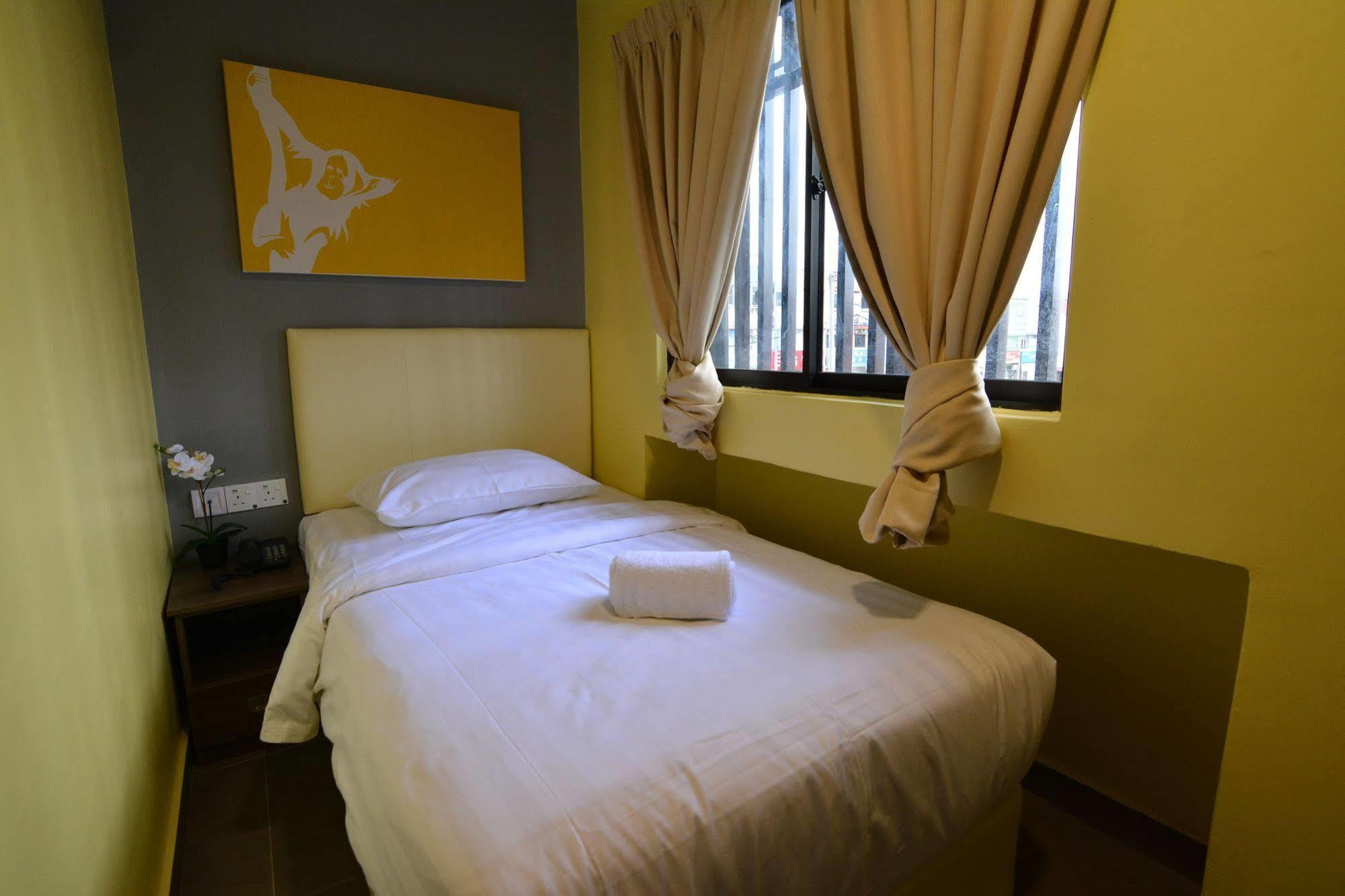 Sri Village Hotel Ампанг Екстер'єр фото