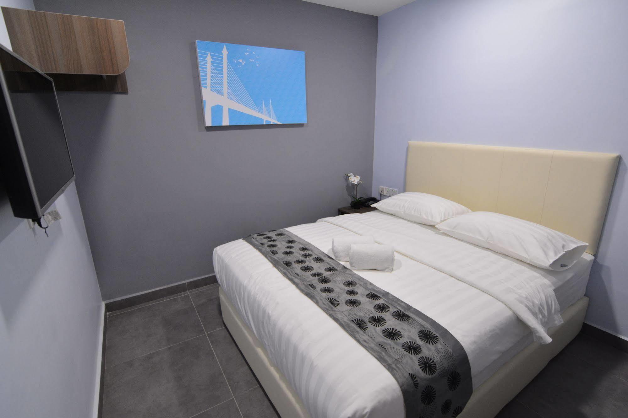Sri Village Hotel Ампанг Екстер'єр фото