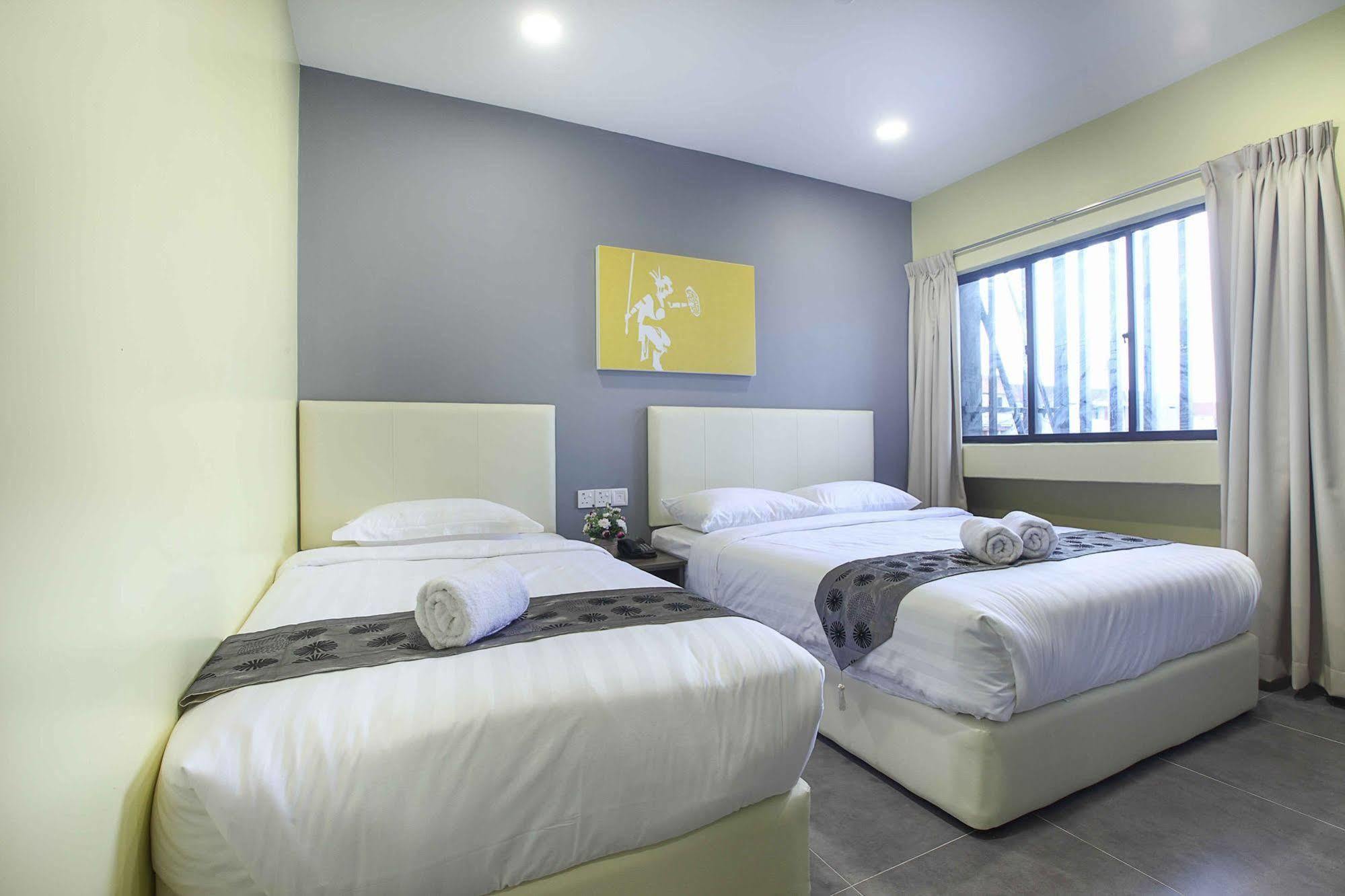 Sri Village Hotel Ампанг Екстер'єр фото